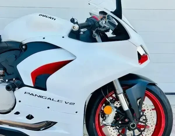 
								2021 Ducati Panigale V2 full									