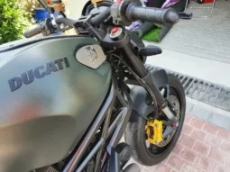 
										2013 Ducati Monster 1100 Evo 20th Anniversary full									