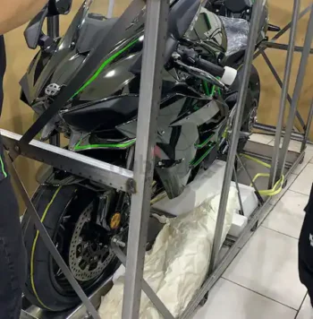 2022 Kawasaki Ninja H2R (ZX1000)