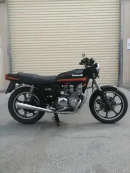 
										1980 Kawasaki GPZ550 (Z550h) full									
