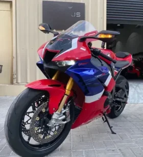 2020 Honda CBR1000RR (Casey Stoner Repsol Fireblade)