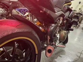 2022 Ducati Streetfighter V4 S