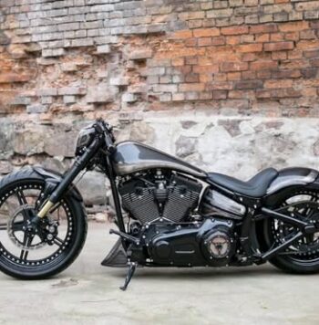 HARLEY-DAVIDSON Breakout 103 (Fxsb) 2015